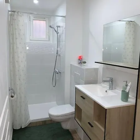 Au Sunrise 아파트 또농-레-방